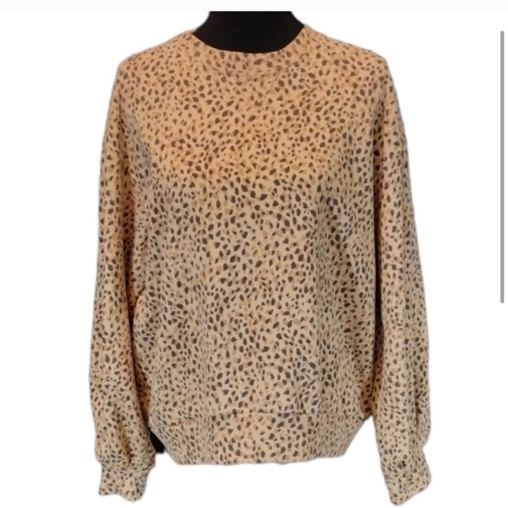 Abercrombie & Fitch Leopard Print Sweatshirt